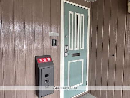 ルピナス明里橋　Ｂ[2LDK/50.34m2]のエントランス