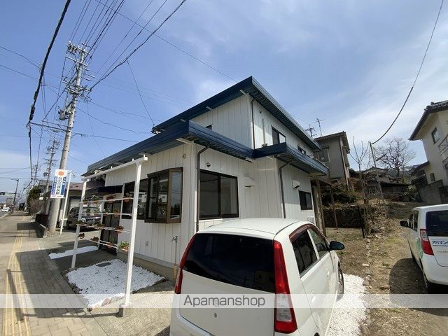 辰野町平出貸家の外観写真