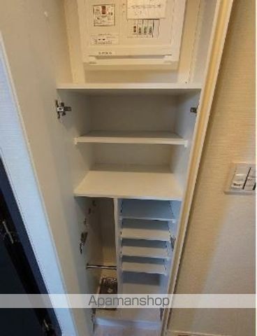 ニューミラ明大前の内装写真