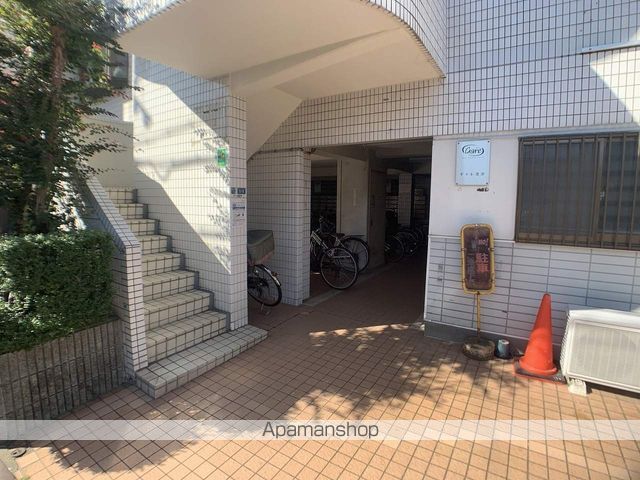 ギャレ豊津の玄関写真