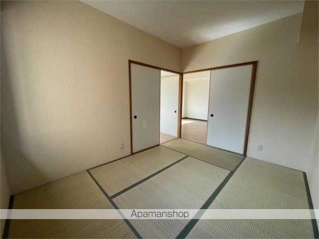 FINE SQUAREの内装写真