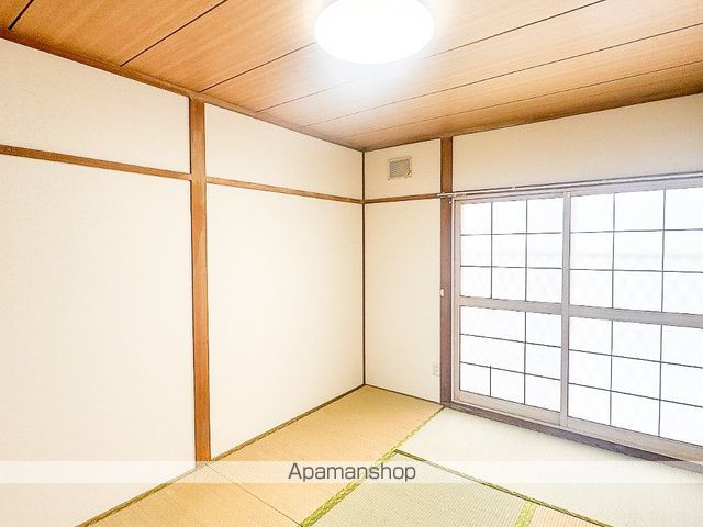 クリスタルピアCの内装写真