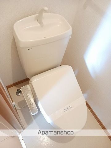 フラワーコート横関 Bの内装写真