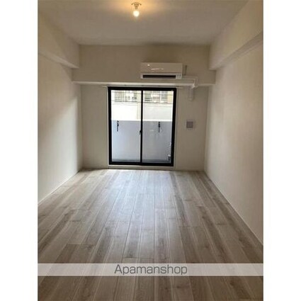 ＣＲＥＳＴ　ＴＡＰＰ金山[1K/29.97m2]のリビング・居間