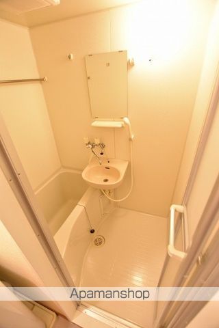 レオパレスカーミーエルムの内装写真