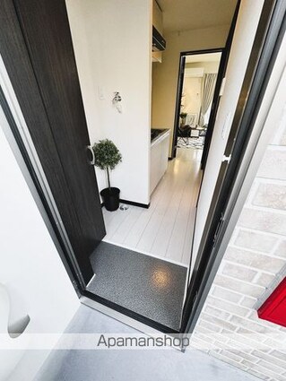 パールテラス[1K/18.87m2]の玄関