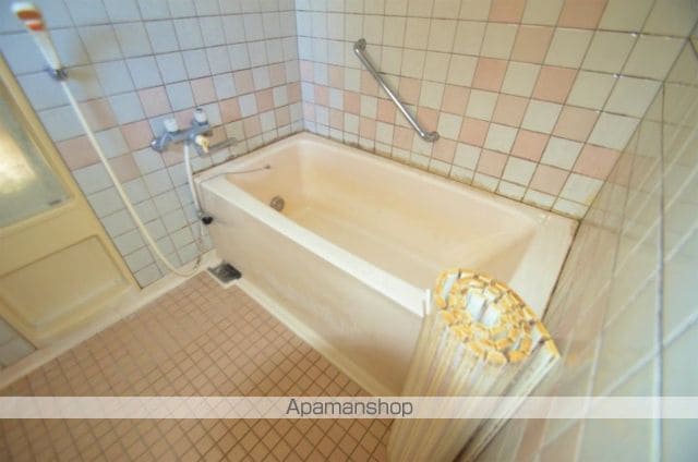 ロイヤルパレス上杉の内装写真