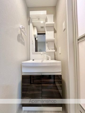 フォーリアライズ昭和南通1の内装写真