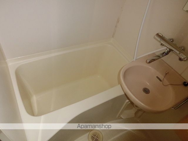 クリオ愛甲石田壱番館の内装写真