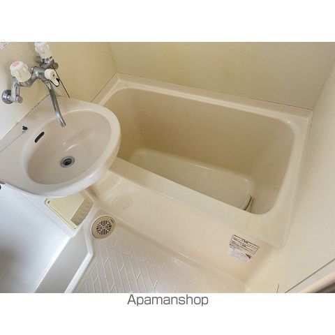 リバティとん田の内装写真