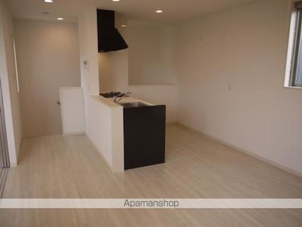 ファミーユ[3LDK/70.06m2]のリビング・居間