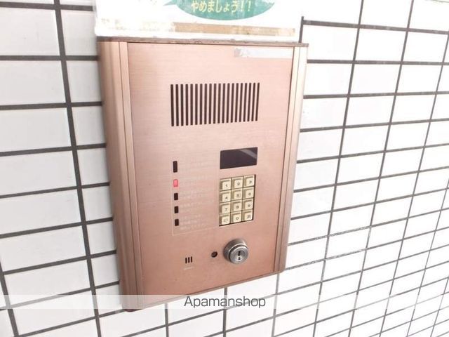 パルコート菊水42の玄関写真