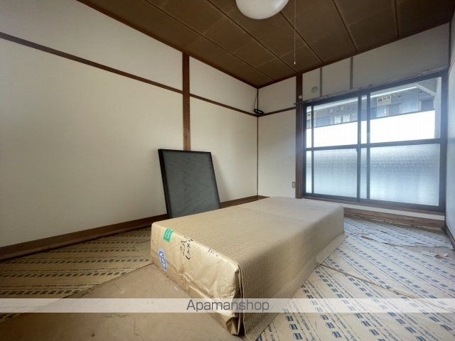 アストラムライン 中筋駅 徒歩9分 2階建 築42年の内装写真