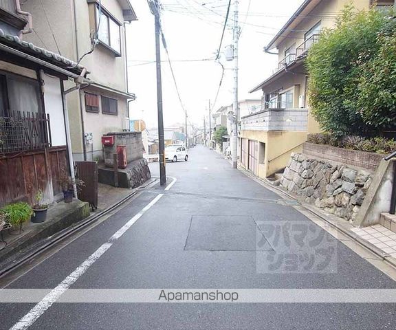 ユニフローラの周辺写真