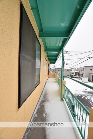 マキシタビルの玄関写真
