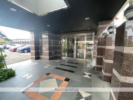 アルファステイツ三条[3LDK/75.3m2]のエントランス