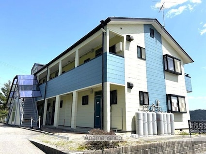 メゾン・ドール[2DK/43m2]の外観2