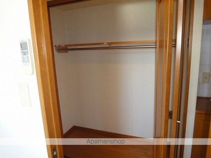 クロスアージュ[1LDK/48.5m2]の収納