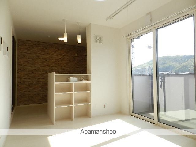 GRAND SOLEIL A棟の内装写真