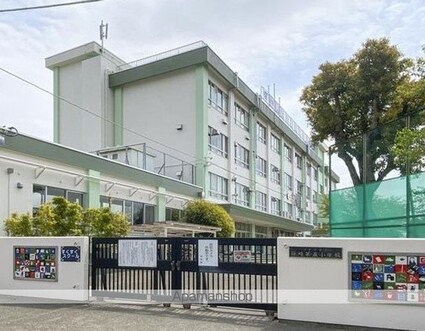 グリーンピア彦春[2LDK/44.55m2]の周辺7