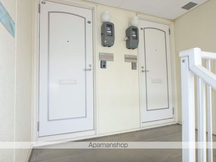 フレグランス六本木[2DK/36.72m2]のエントランス1