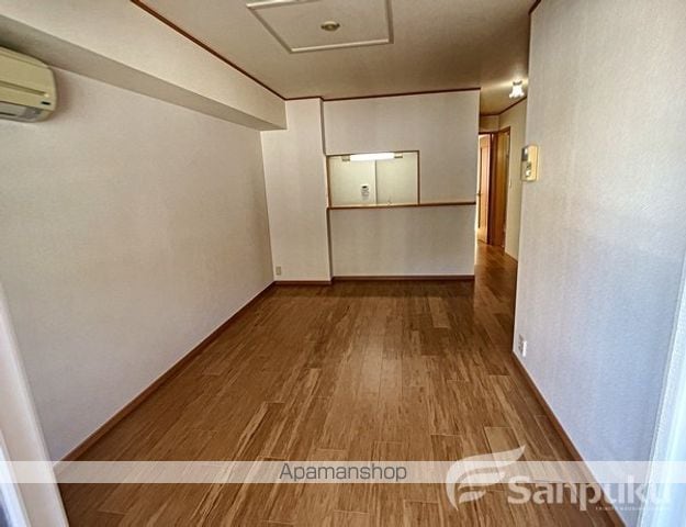 ベルコリーヌ・N Iの内装写真