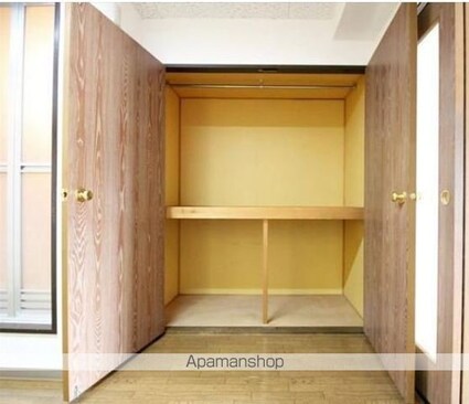 シェレナ辻町[1DK/36.72m2]の収納
