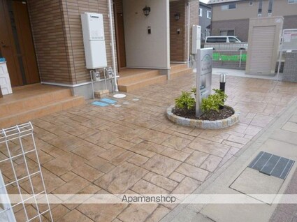 ウェステン　ドルフⅡ[1K/28.3m2]のエントランス