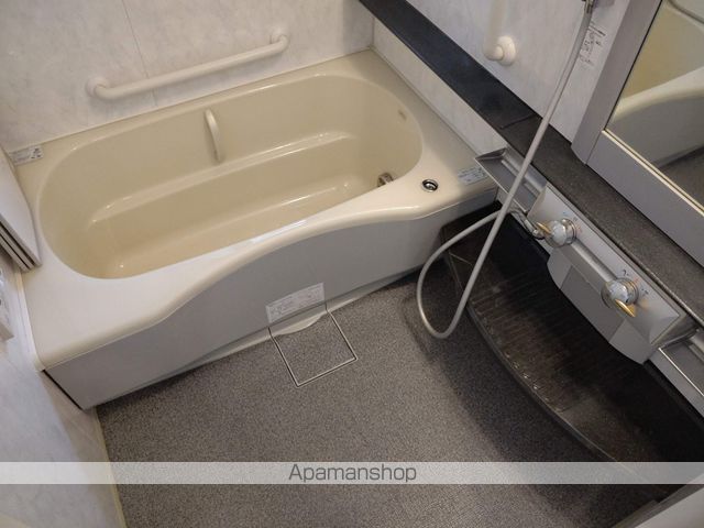 立野町ヘーベルハウスの内装写真