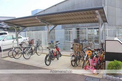 クラール・プラッツＢ[2LDK/55.81m2]の共用部4