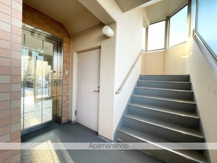 滋賀県長浜市口分田町[2LDK/56.21m2]の共用部2
