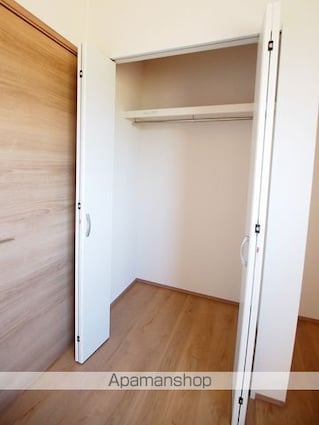 ロゼット[2LDK/53.82m2]の収納