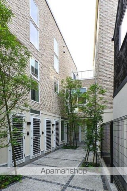 ＳＡＮＣＨＡ　ＴＥＲＲＡＣＥ[1R/29.95m2]のエントランス