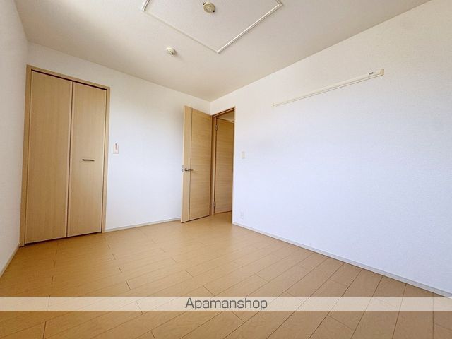 プリムローズ 2011の内装写真