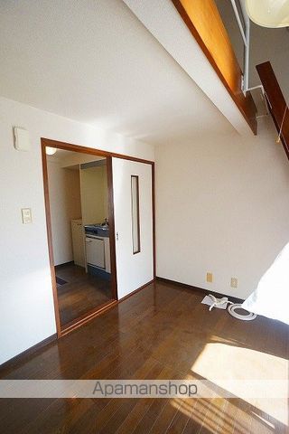 ビューハイツ上足IIの内装写真