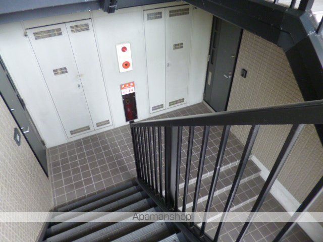 リシェス・オカザキのその他写真