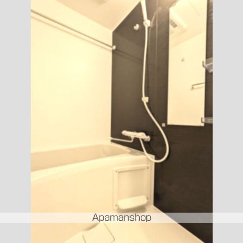 ケイディーエックスレジデンス原木中山の内装写真