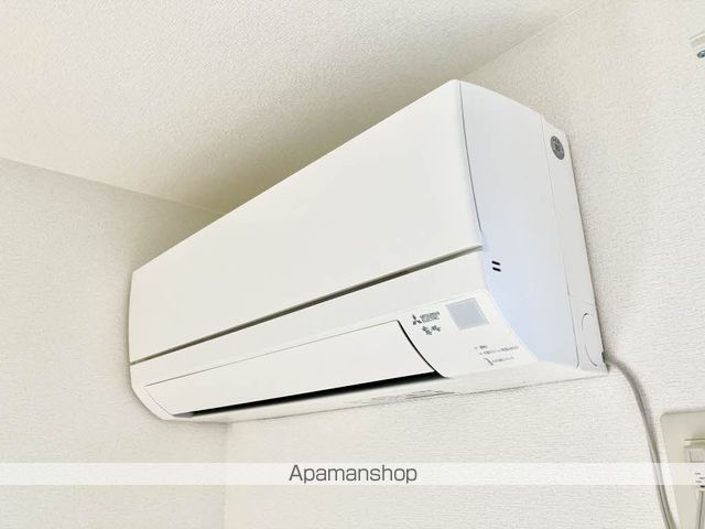 ヴィレッジ高島 A棟の内装写真