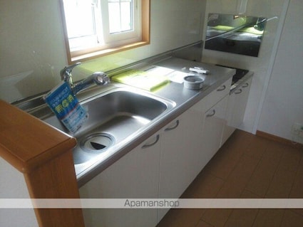 ソレイユＫ枝松Ｃ[2LDK/62.45m2]のキッチン