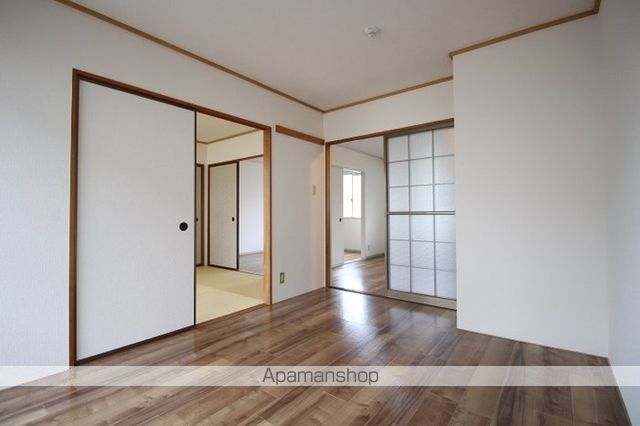グリーンパーク洲崎 A棟の内装写真