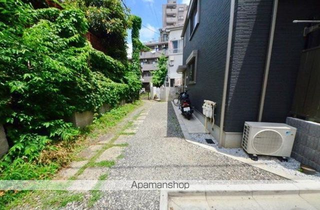 あかりハウジングの玄関写真