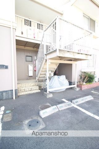 リベルテひらたA棟の玄関写真