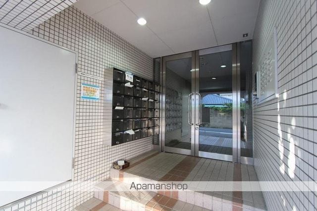 アーバン錦町の玄関写真