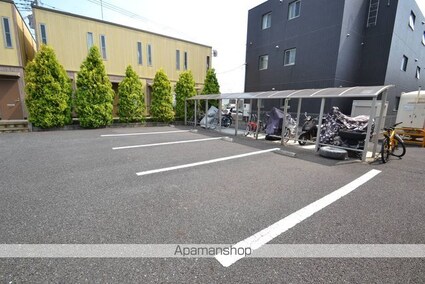 リースランドテクノ　Ｄ[1DK/43.33m2]の駐車場1