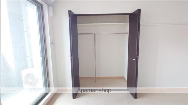 ヴィアーレ勾当台Iの内装写真