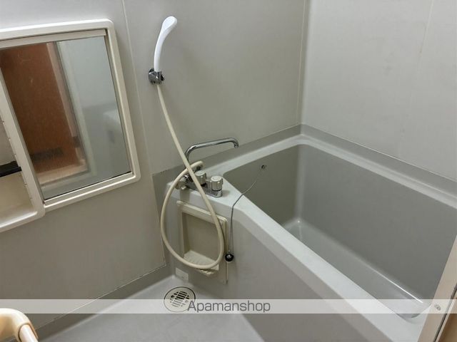 フレグランス花山手の内装写真