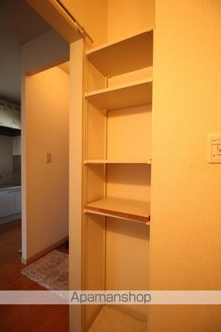 ルミエール宮の西の内装写真