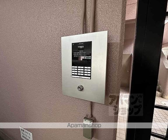 嶋津マンションの玄関写真