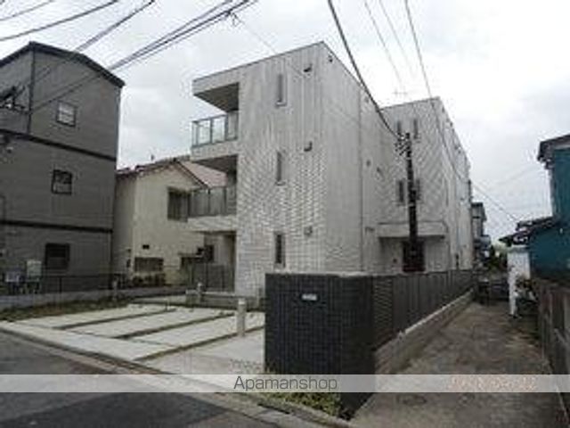 都営新宿線 船堀駅 徒歩16分 3階建 築13年の外観写真