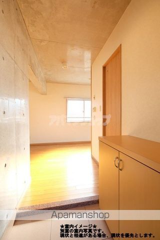ローズガーデンIIIの内装写真